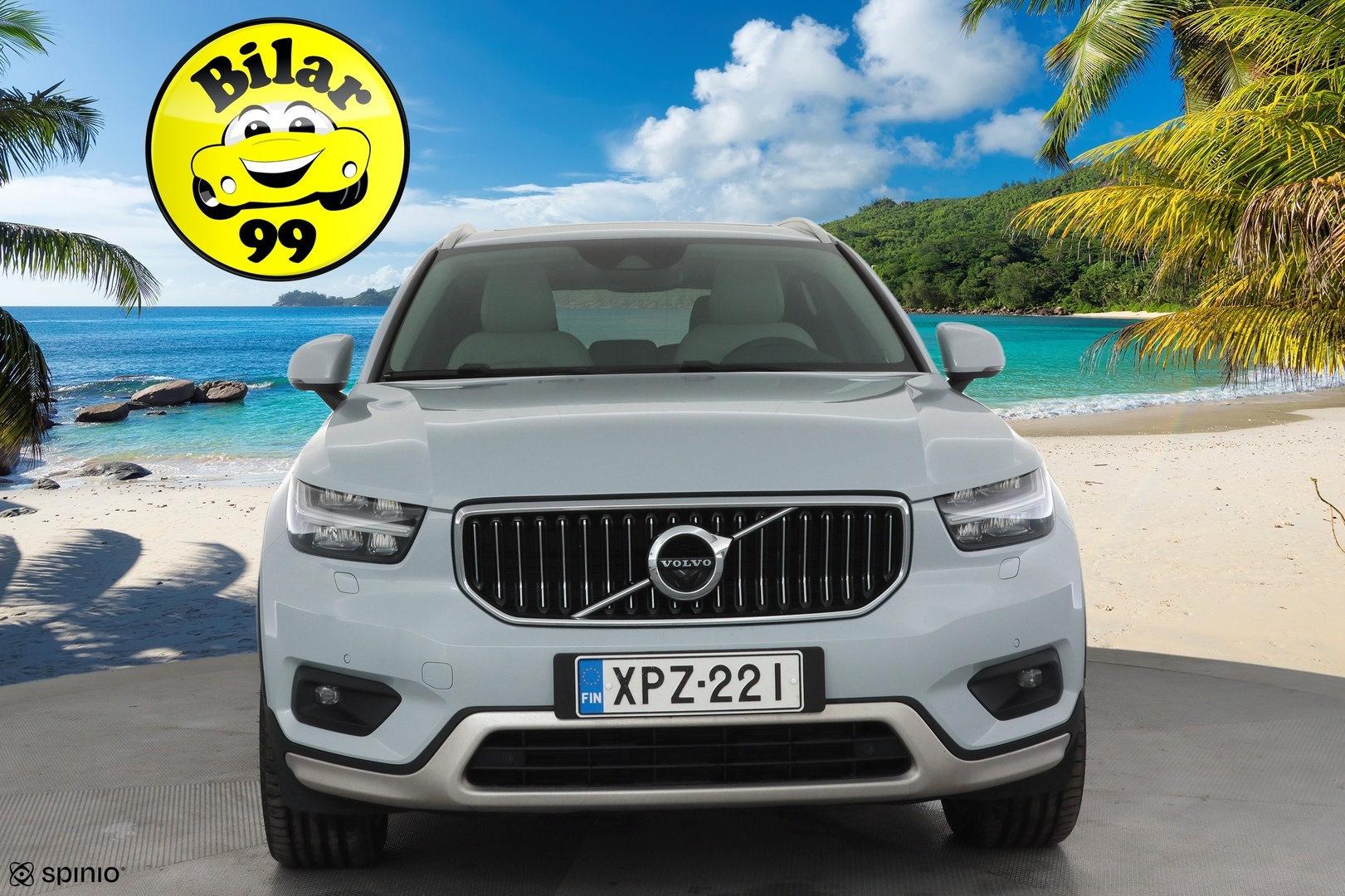VOLVO XC40 2021