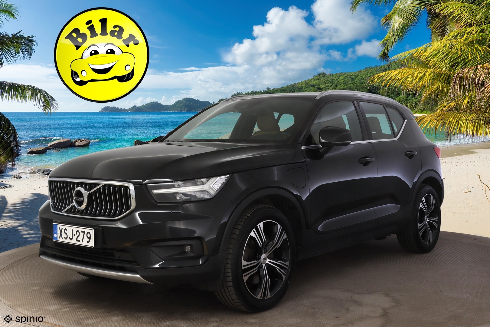 VOLVO XC40 2021