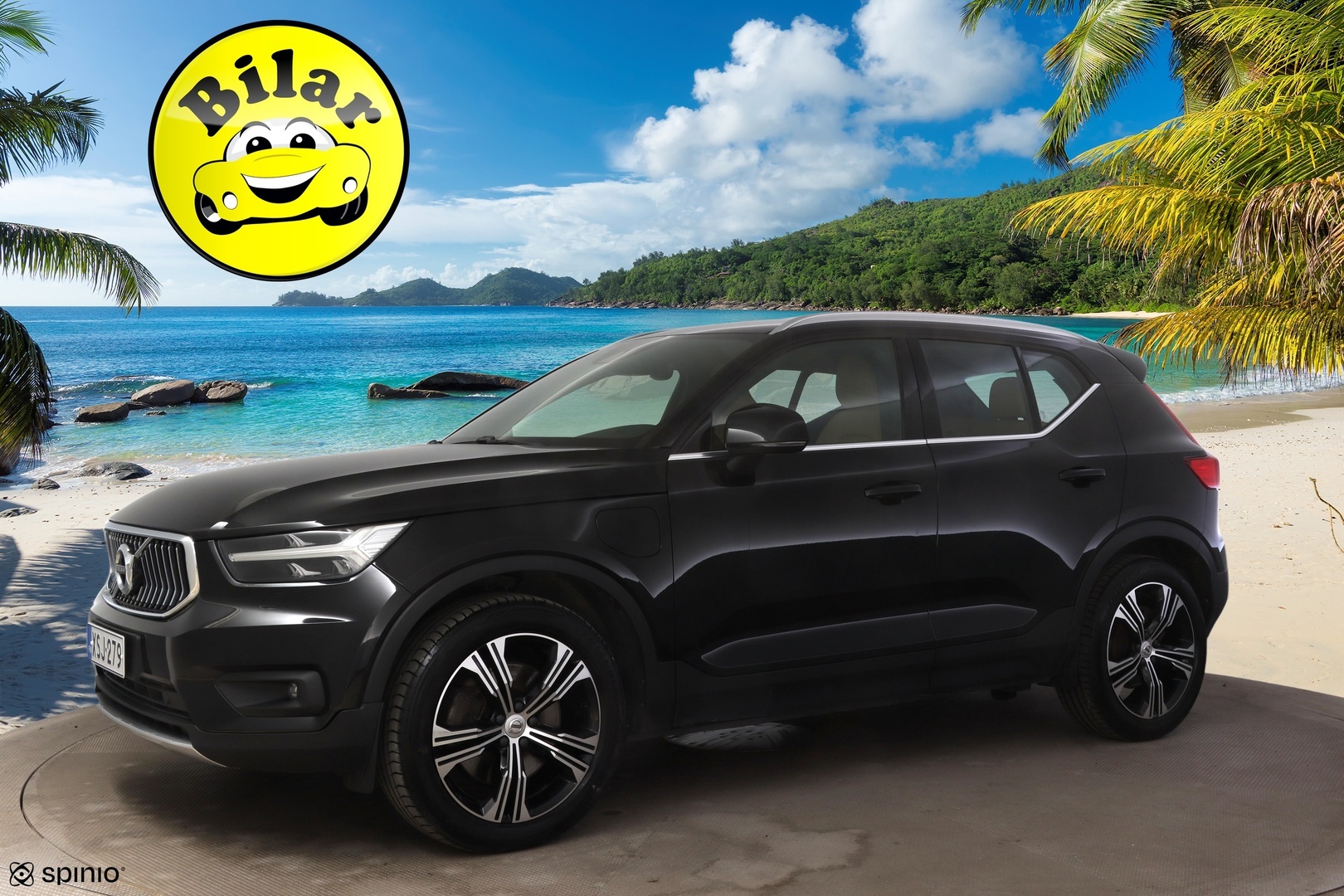 VOLVO XC40 2021