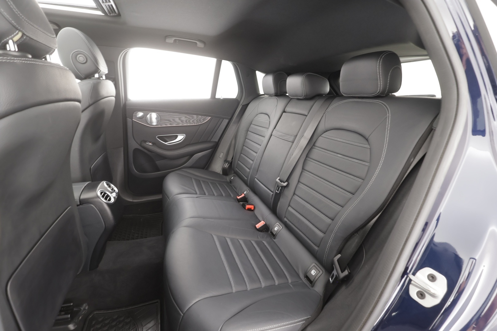 MERCEDES-BENZ EQC 2021