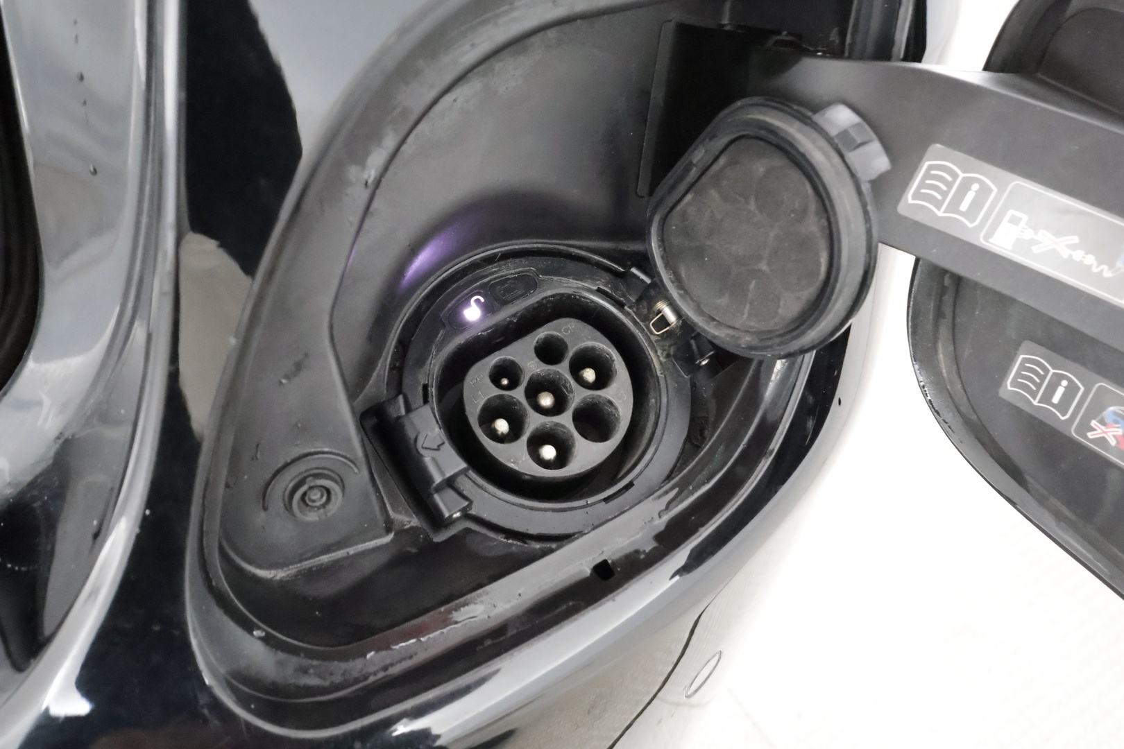 MERCEDES-BENZ C 2020