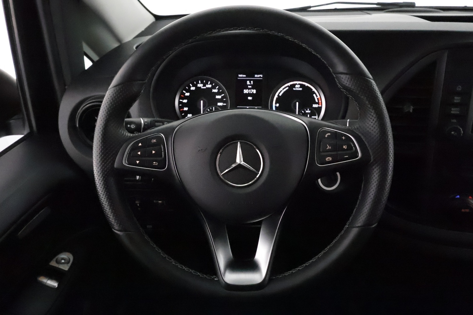 MERCEDES-BENZ Vito 2024