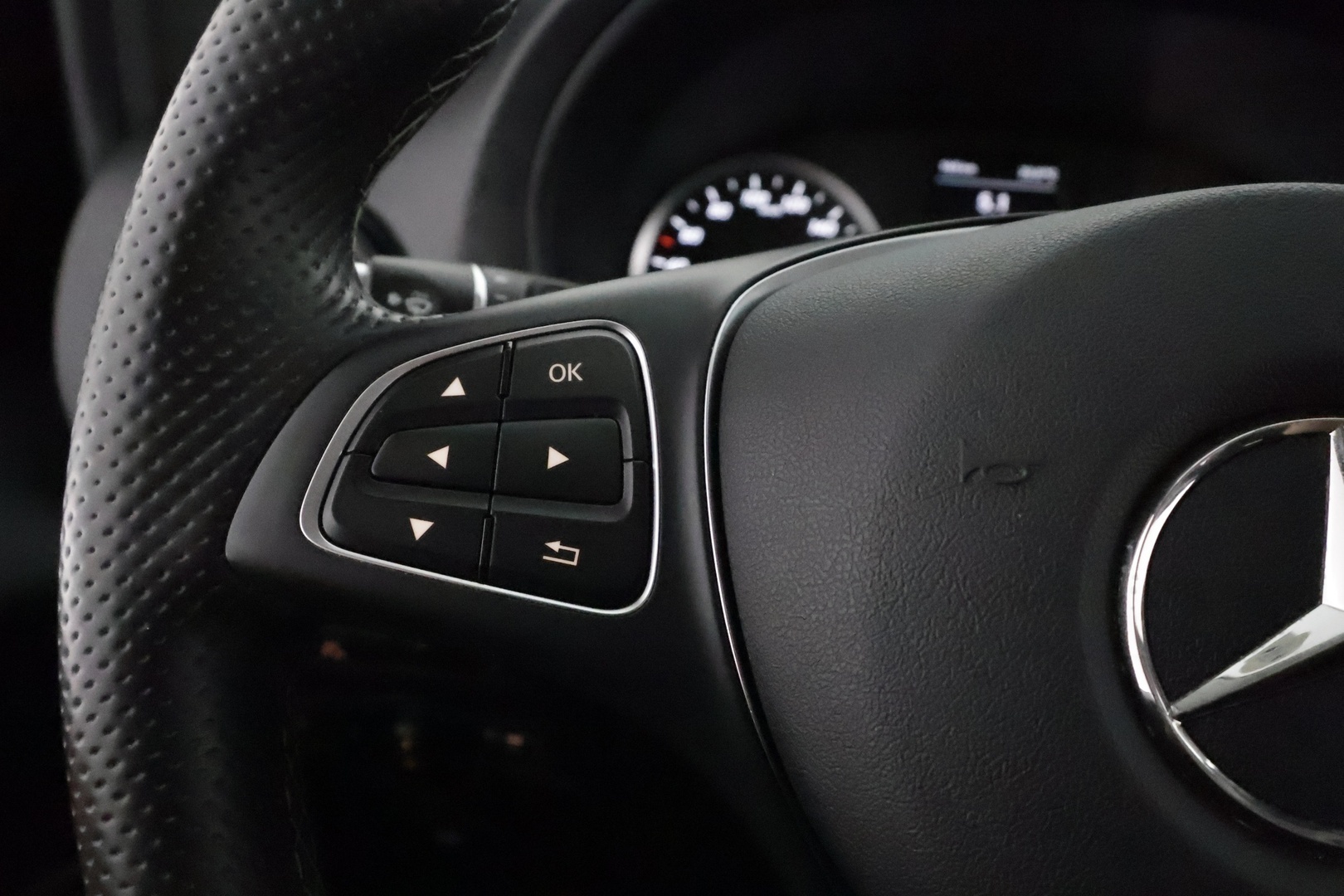 MERCEDES-BENZ Vito 2024