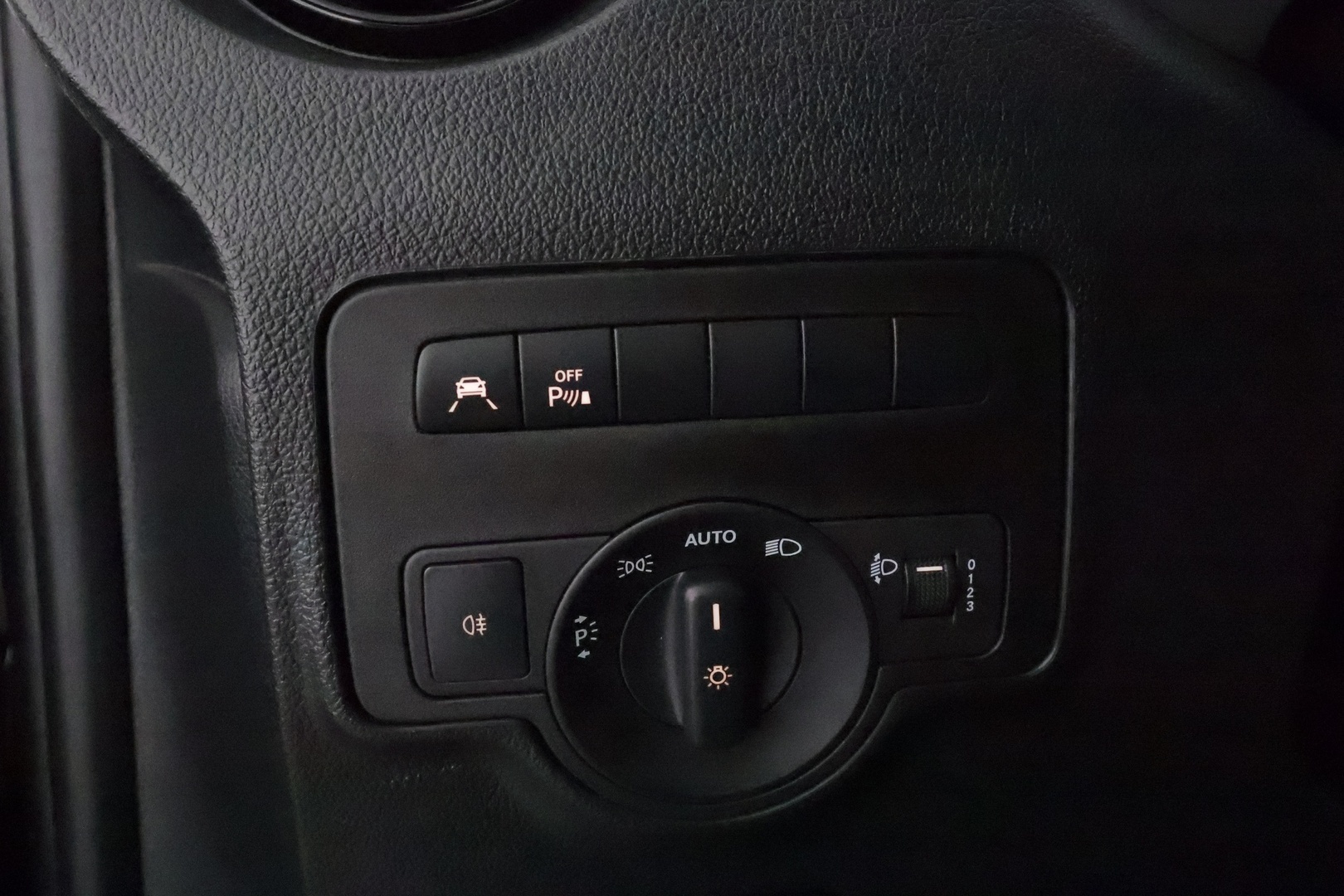 MERCEDES-BENZ Vito 2024