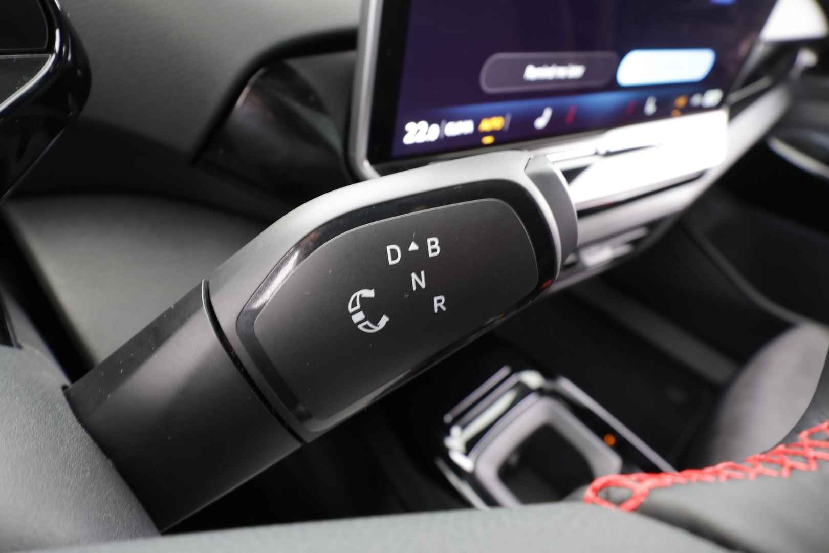 VOLKSWAGEN ID.4 2025