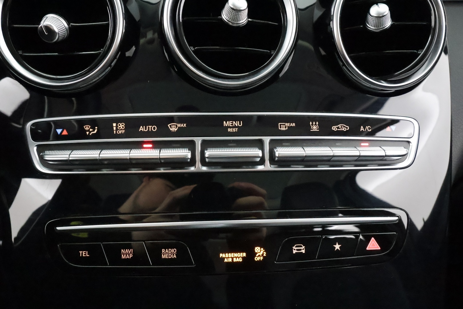 MERCEDES-BENZ GLC 2022