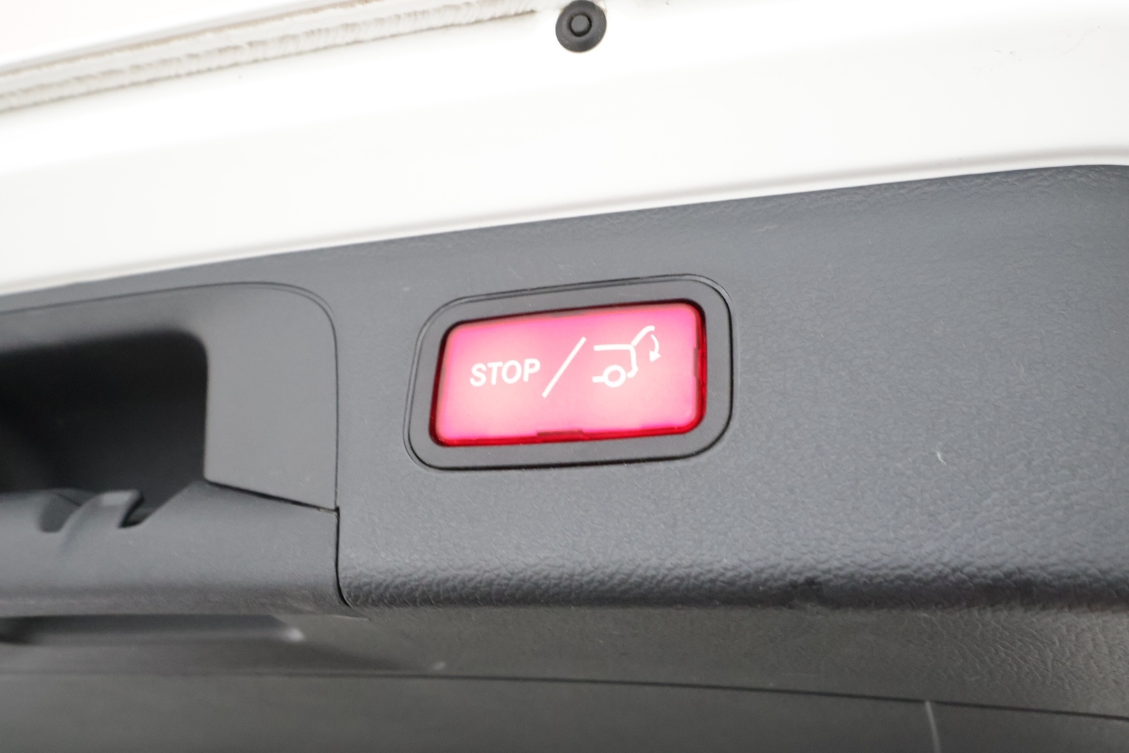 MERCEDES-BENZ GLC 2022