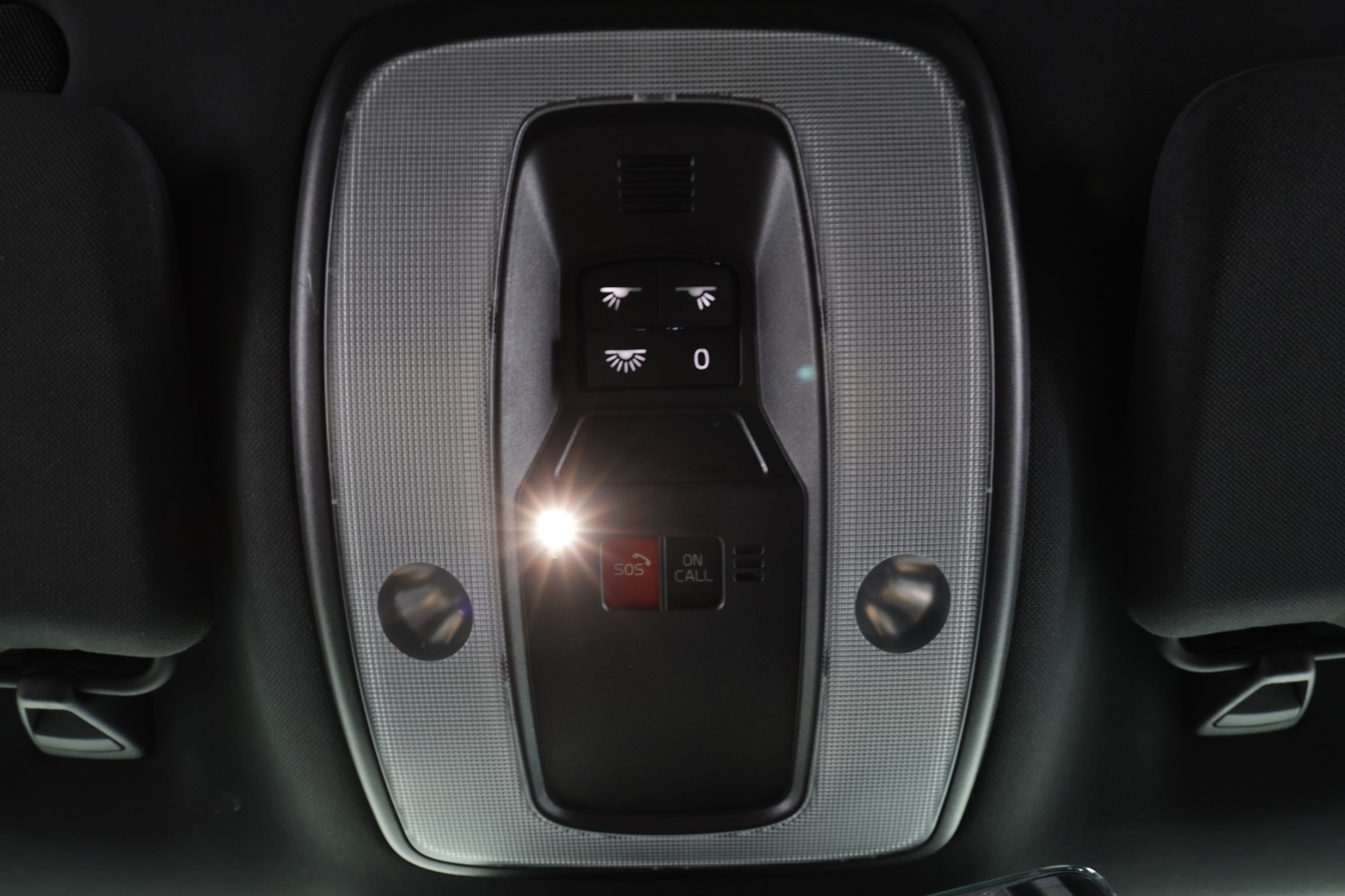 VOLVO V60 2017