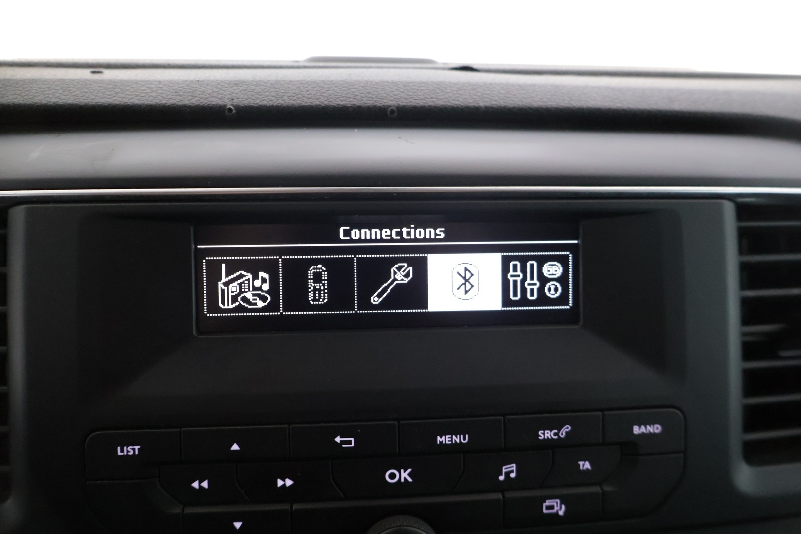 PEUGEOT Traveller 2020