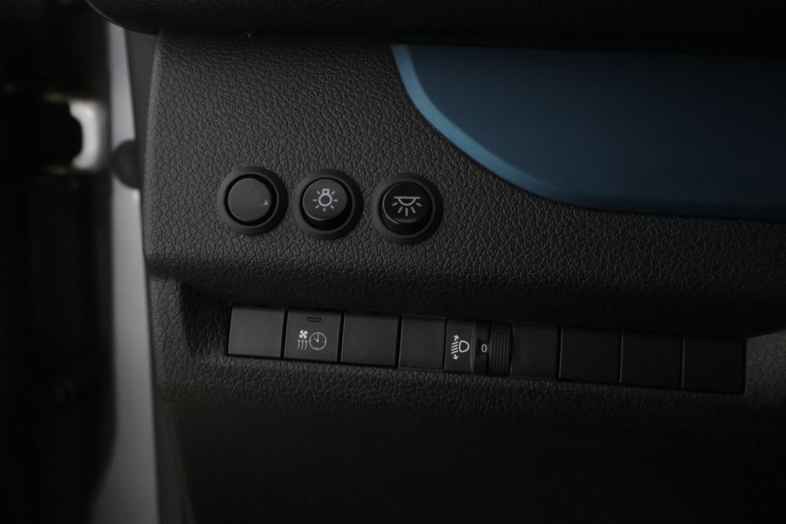 PEUGEOT Traveller 2020