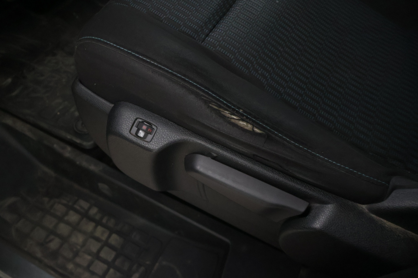 PEUGEOT Traveller 2020