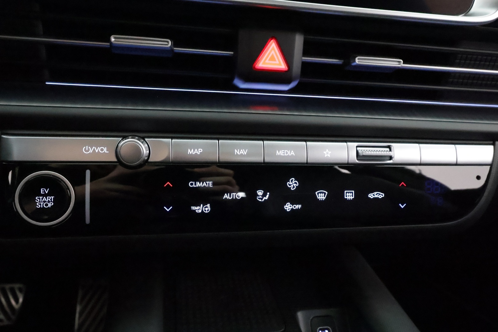 HYUNDAI IONIQ 6 2023