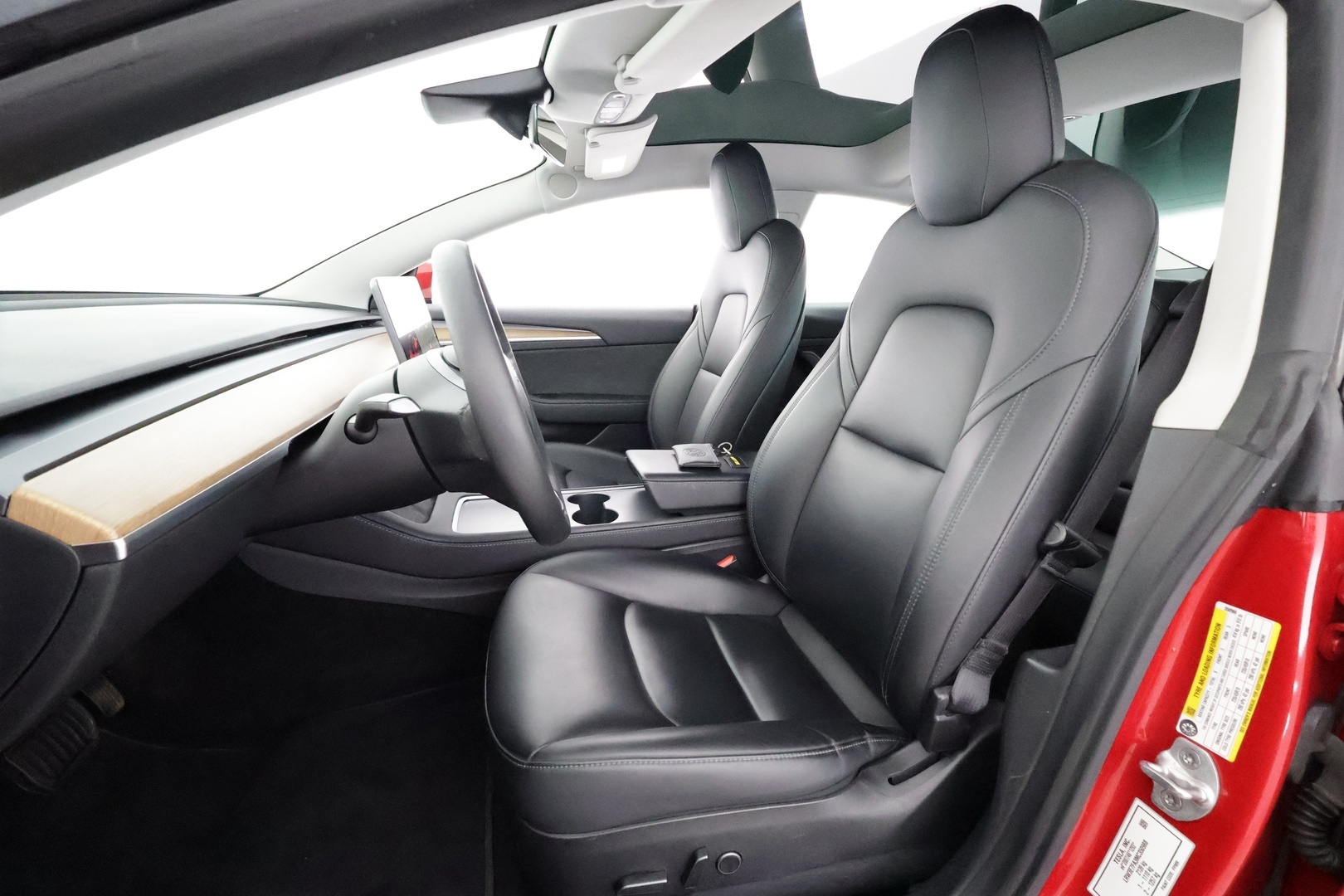 TESLA MODEL 3 2021