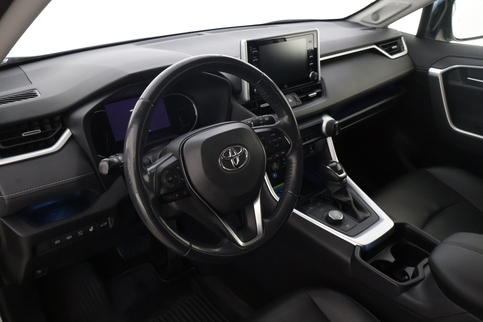 TOYOTA RAV4 2020