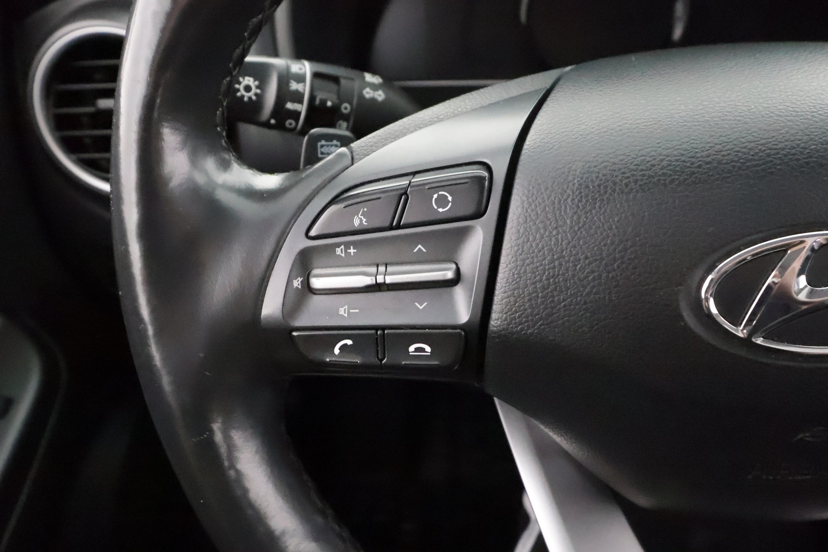 HYUNDAI KONA 2019