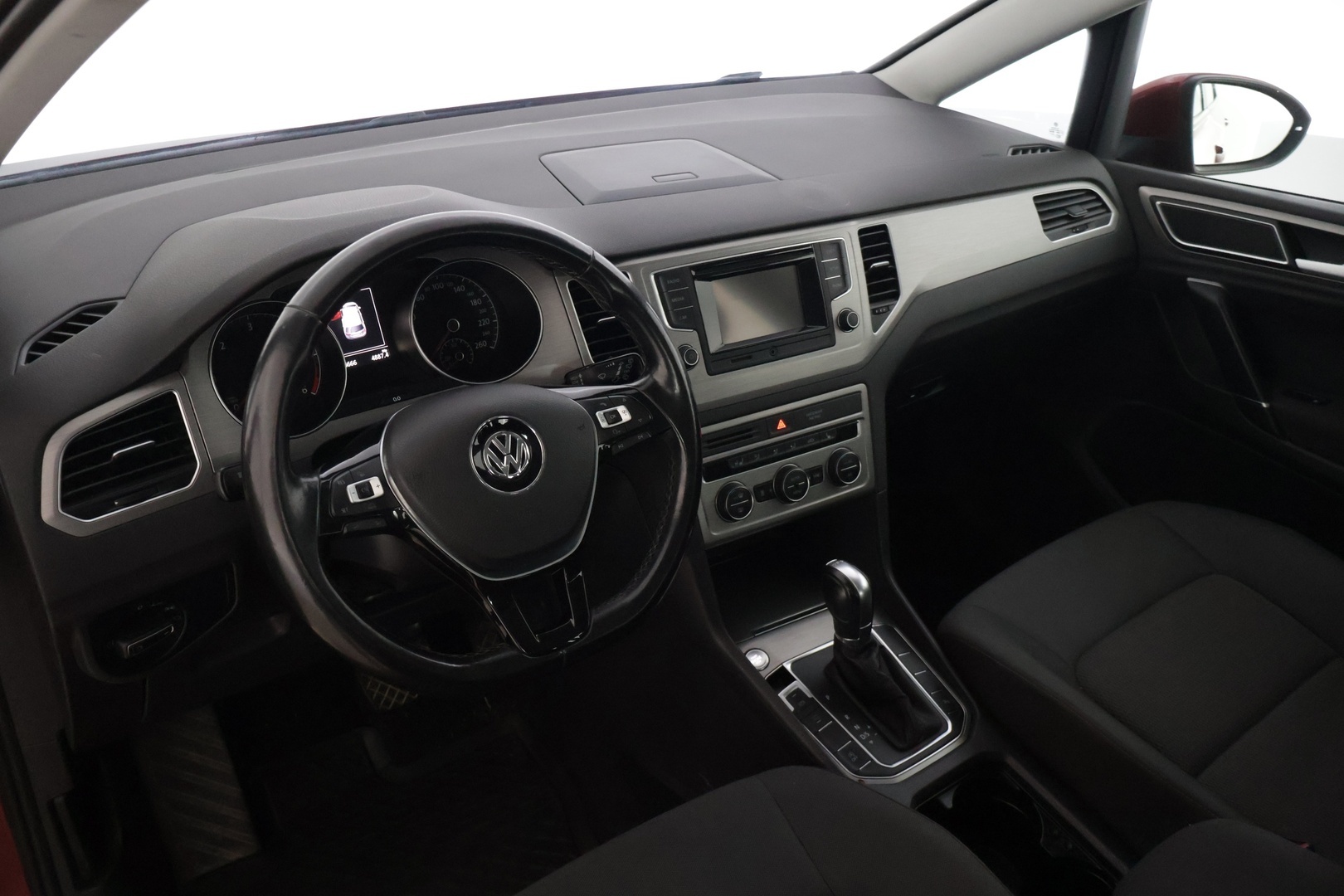 VOLKSWAGEN Golf Sportsvan 2016