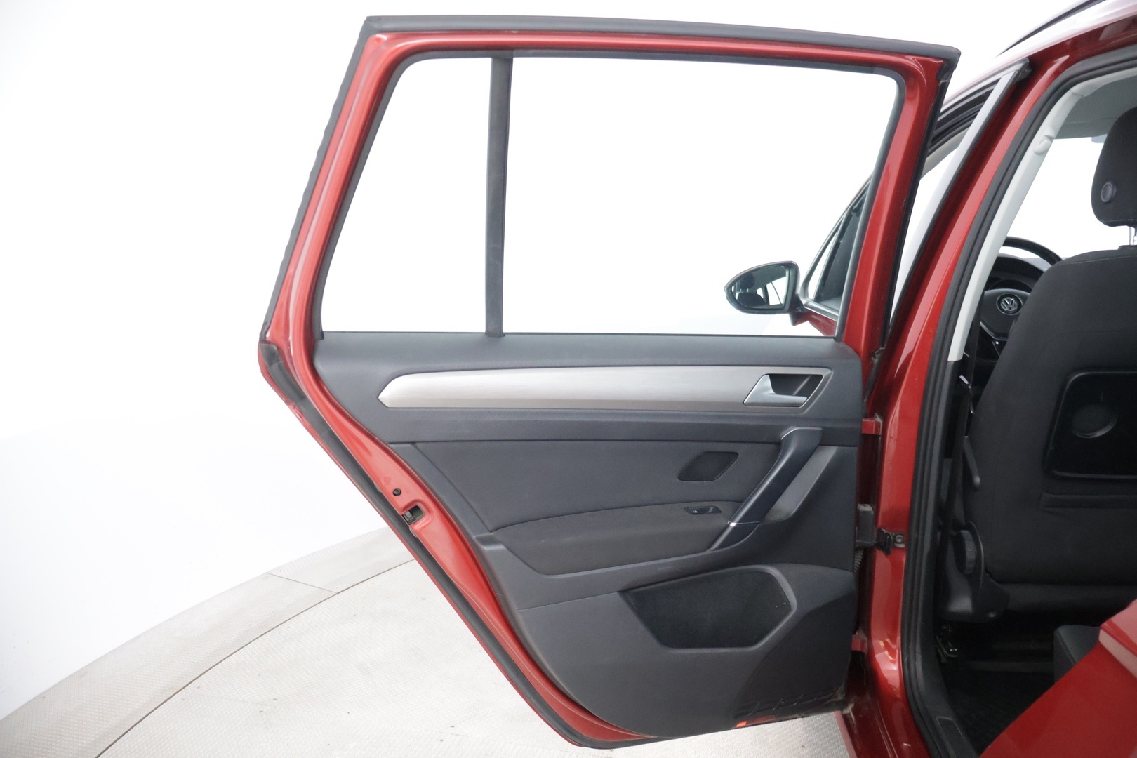 VOLKSWAGEN Golf Sportsvan 2016