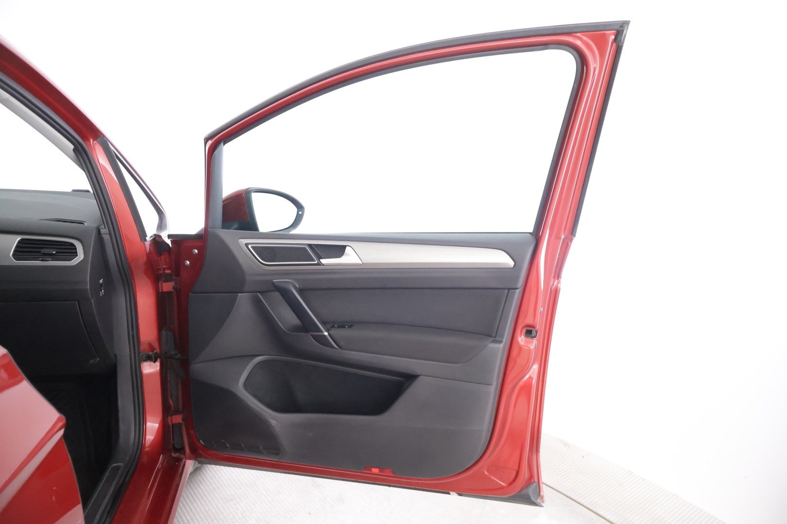 VOLKSWAGEN Golf Sportsvan 2016