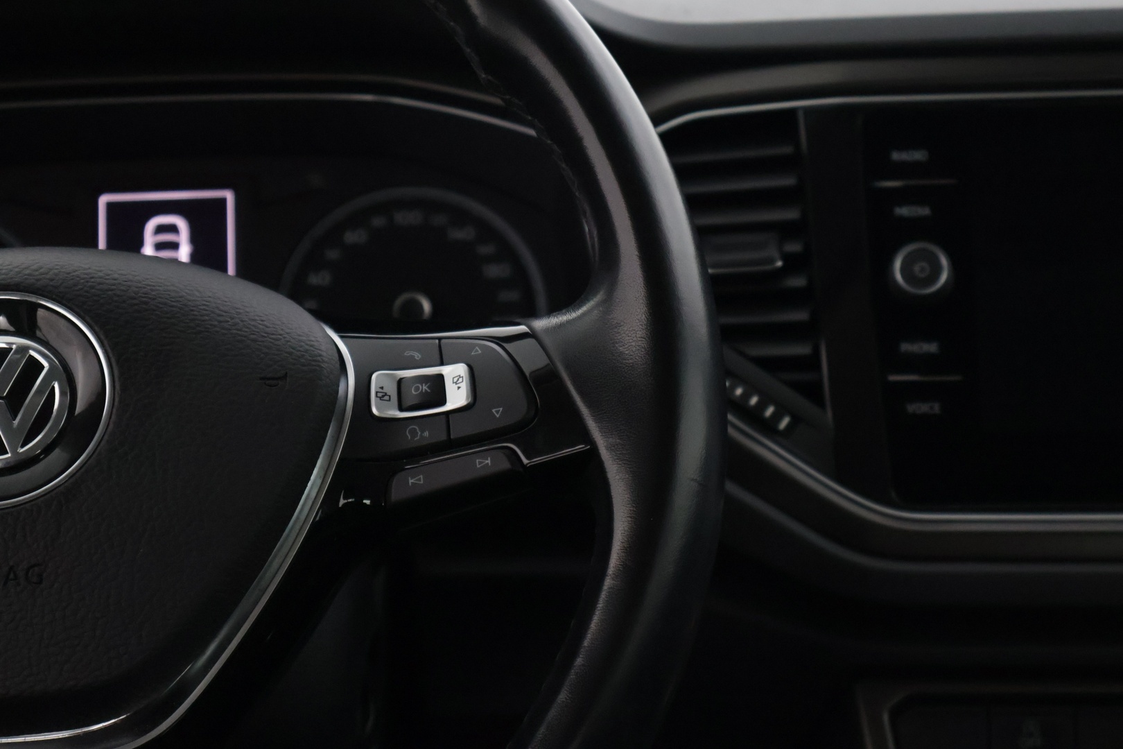 VOLKSWAGEN T-Roc 2018