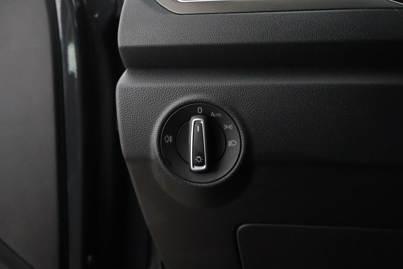 VOLKSWAGEN T-Roc 2018