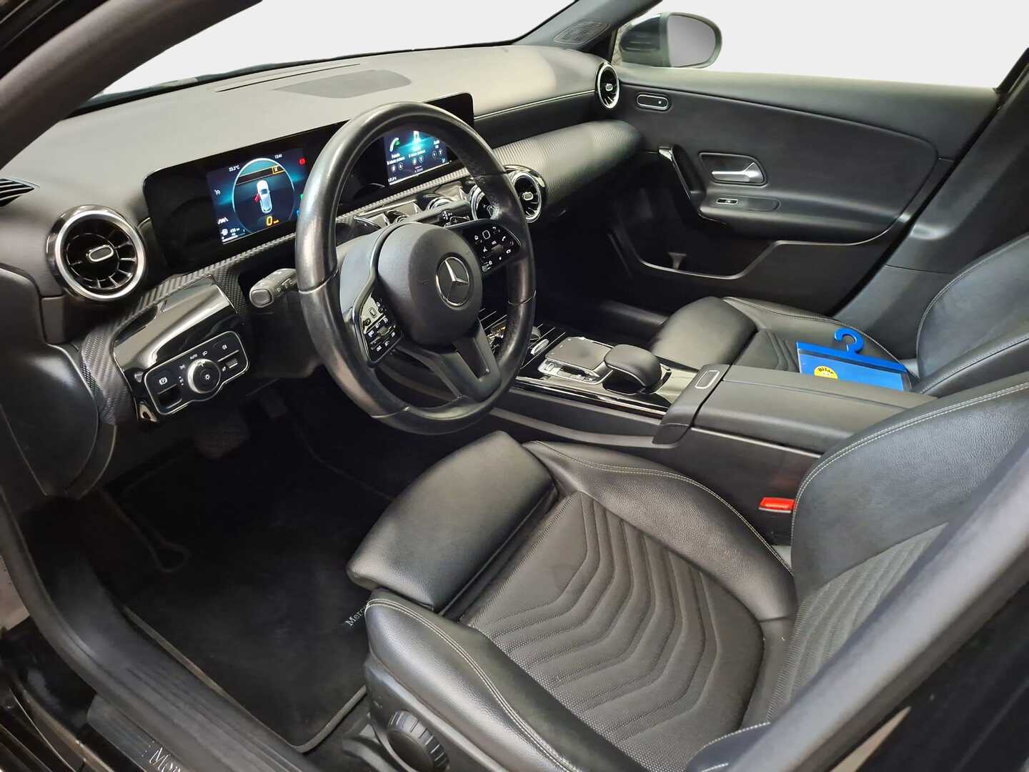 MERCEDES-BENZ A 2018