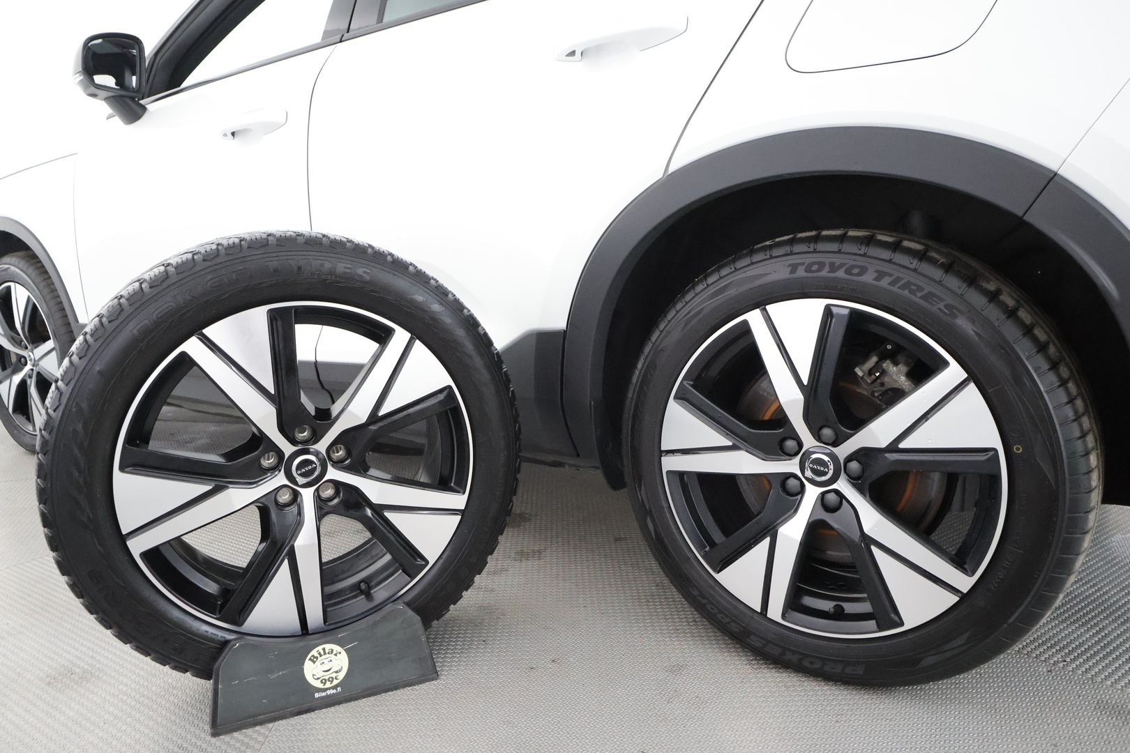 VOLVO XC40 2022