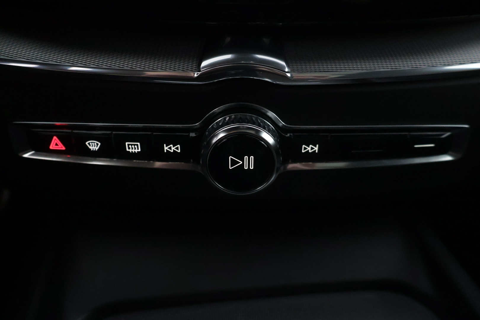 VOLVO XC60 2022