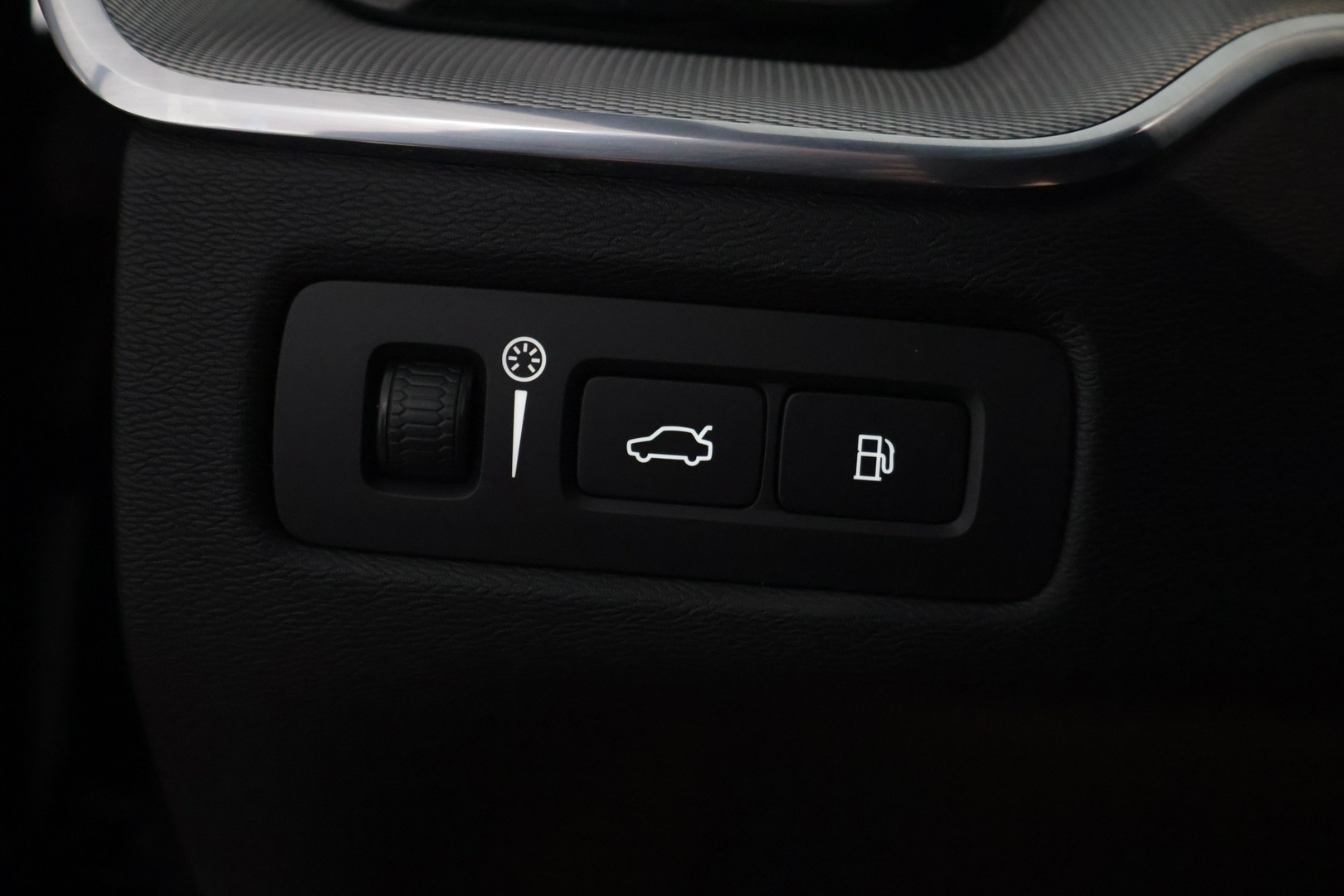 VOLVO XC60 2022