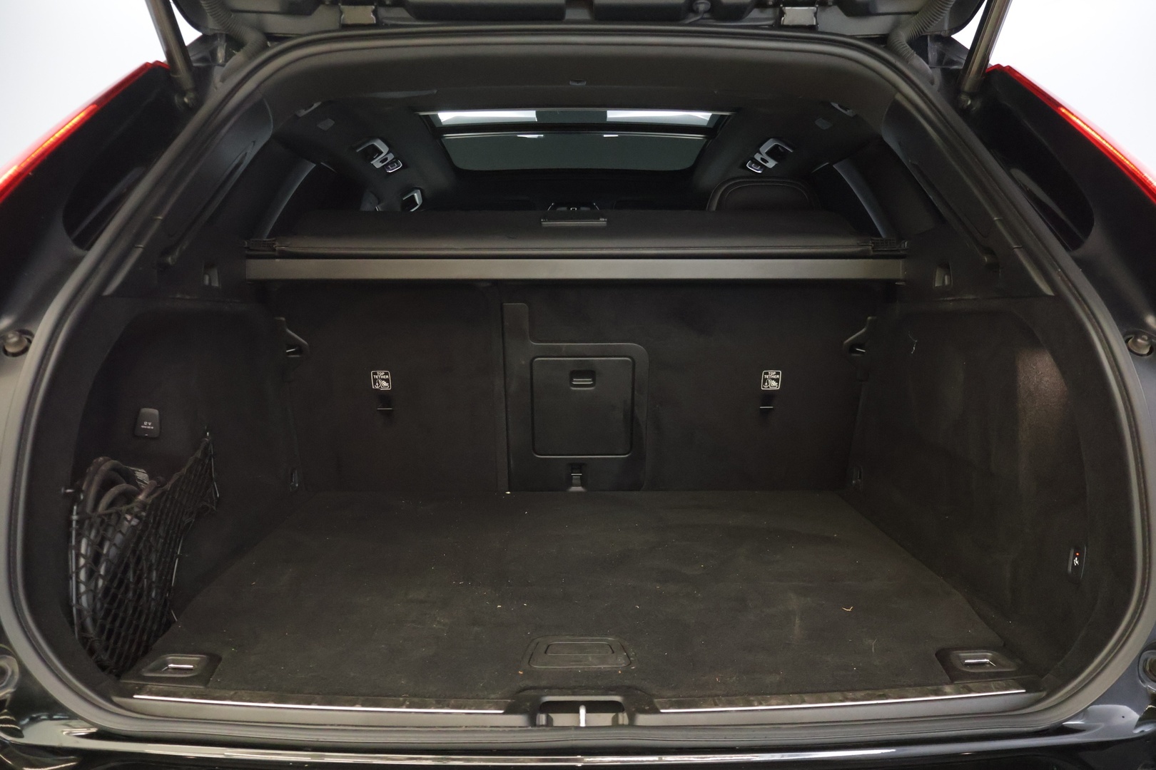 VOLVO XC60 2022