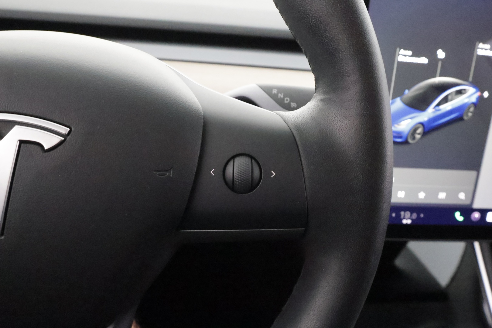 TESLA Model 3 2019