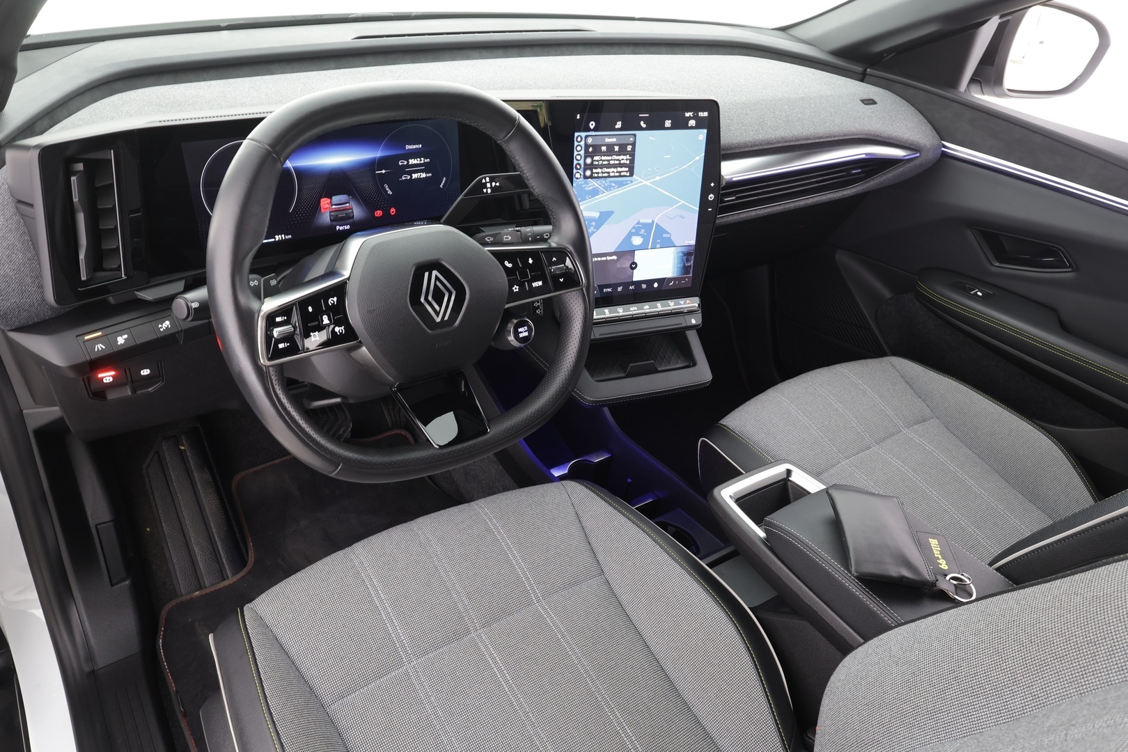 RENAULT MEGANE 2023