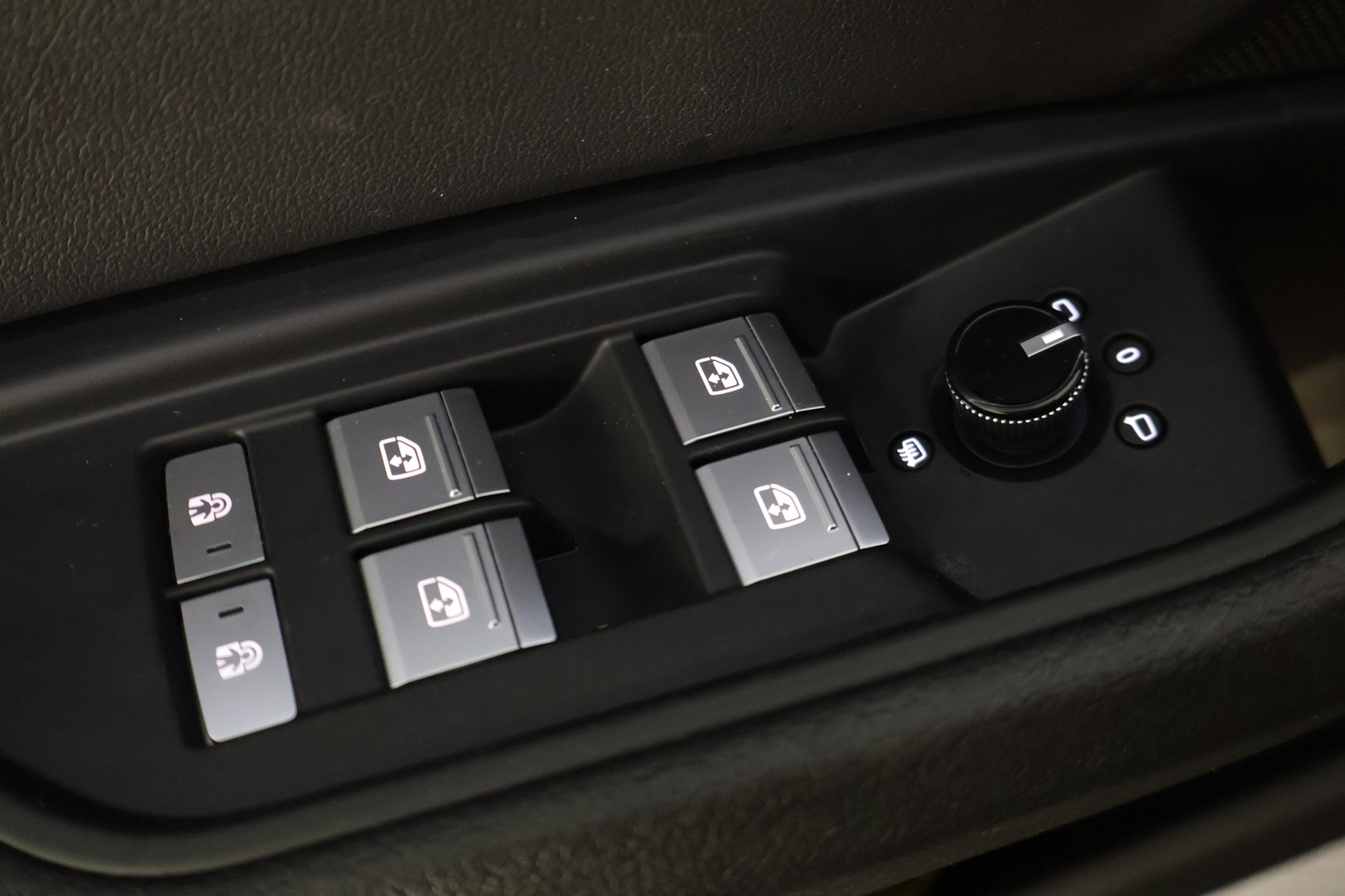 AUDI Q8 e-tron 2024
