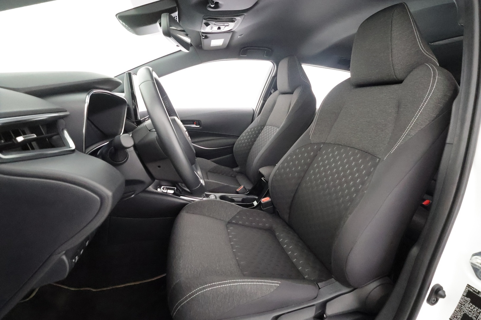 TOYOTA COROLLA 2024