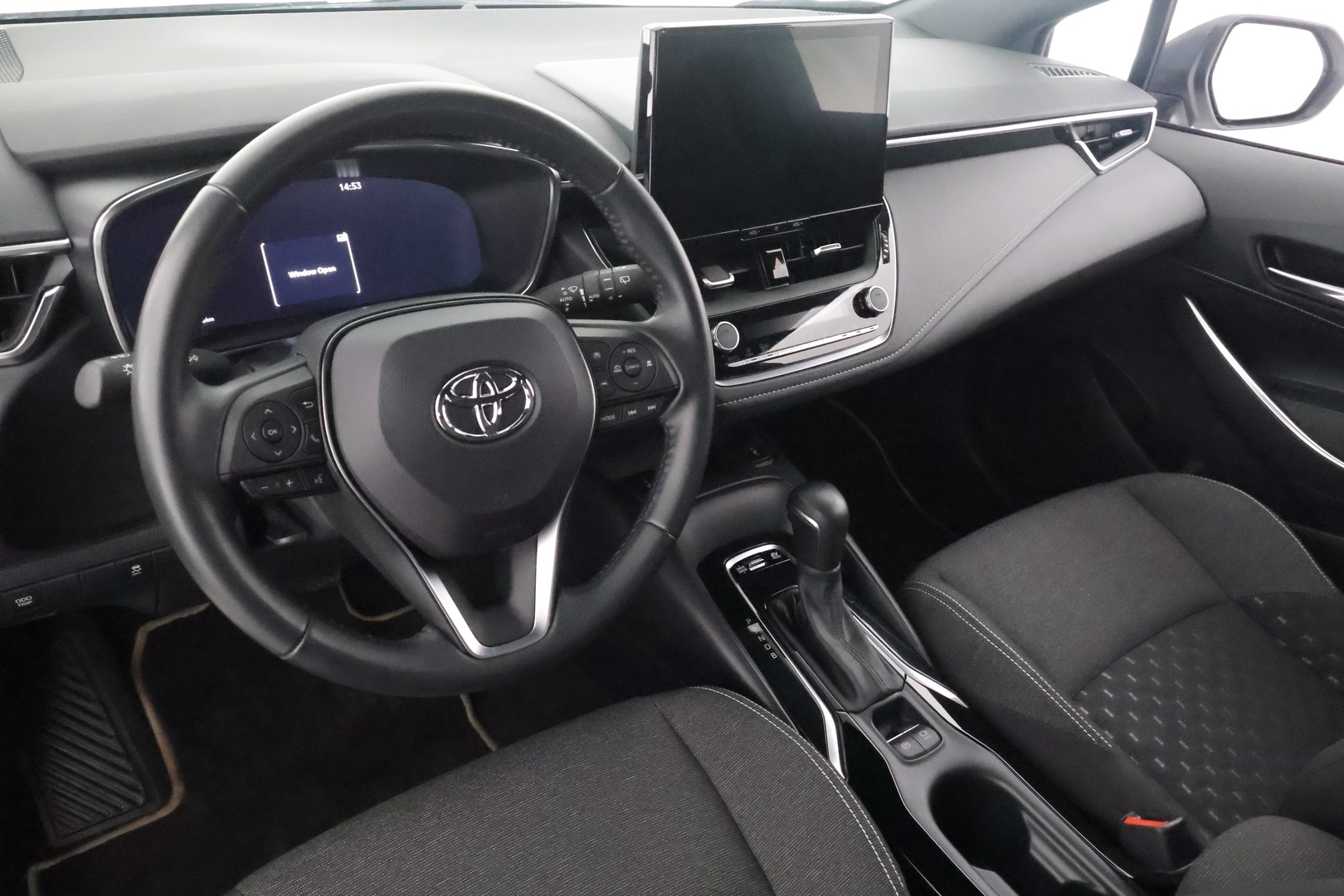 TOYOTA COROLLA 2024