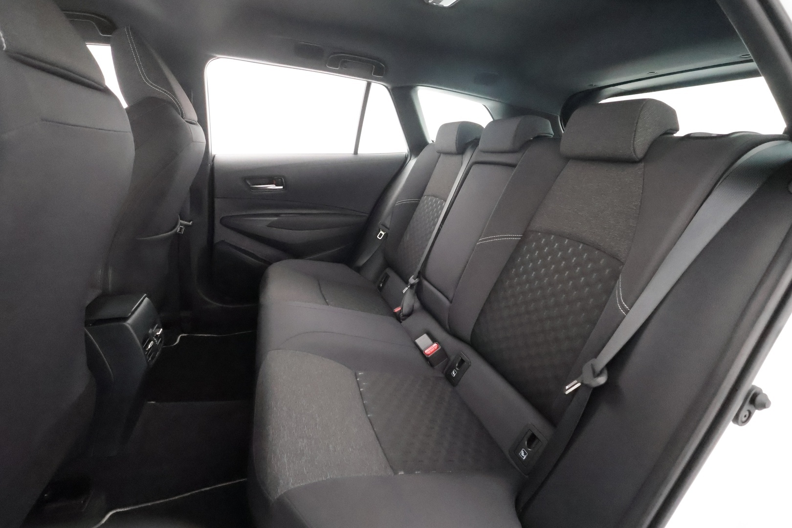 TOYOTA COROLLA 2024