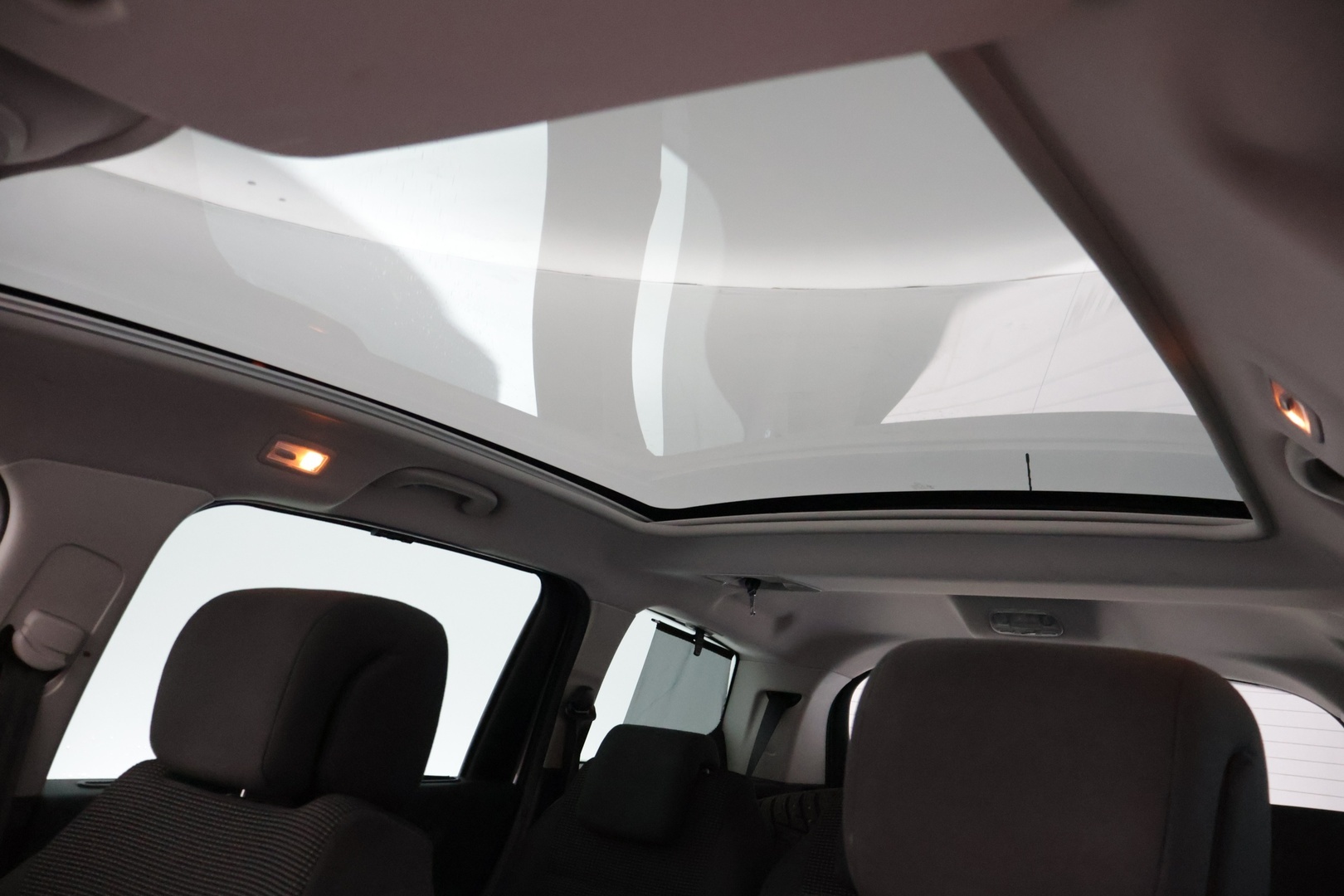 PEUGEOT 5008 2014