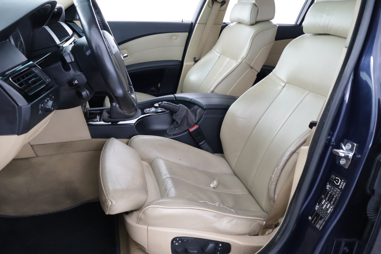 BMW 545 2004
