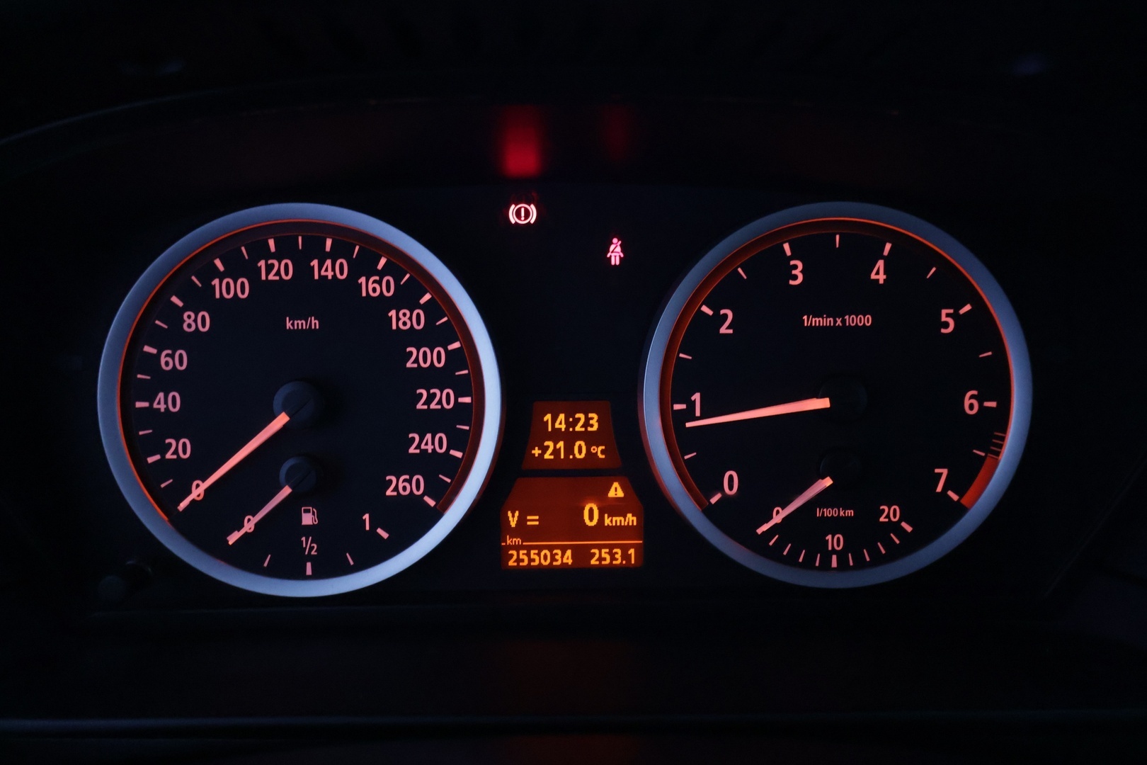 BMW 545 2004