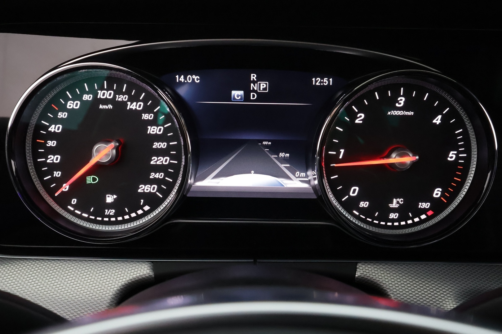 MERCEDES-BENZ E 2018