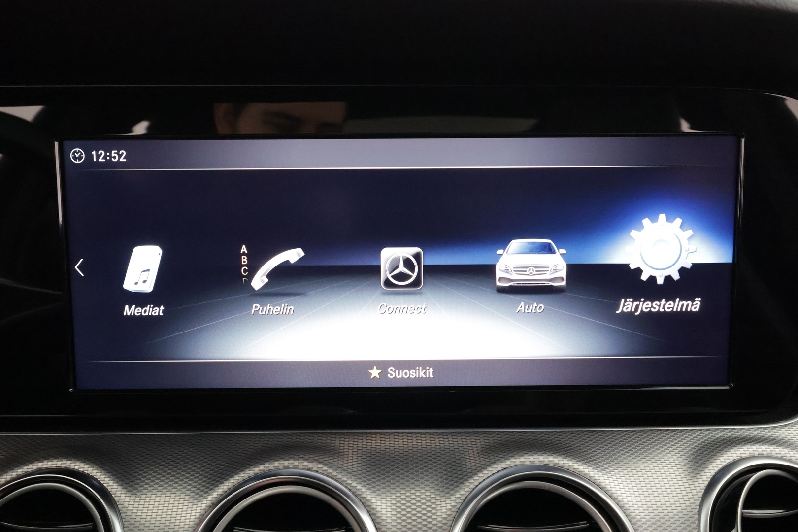 MERCEDES-BENZ E 2018