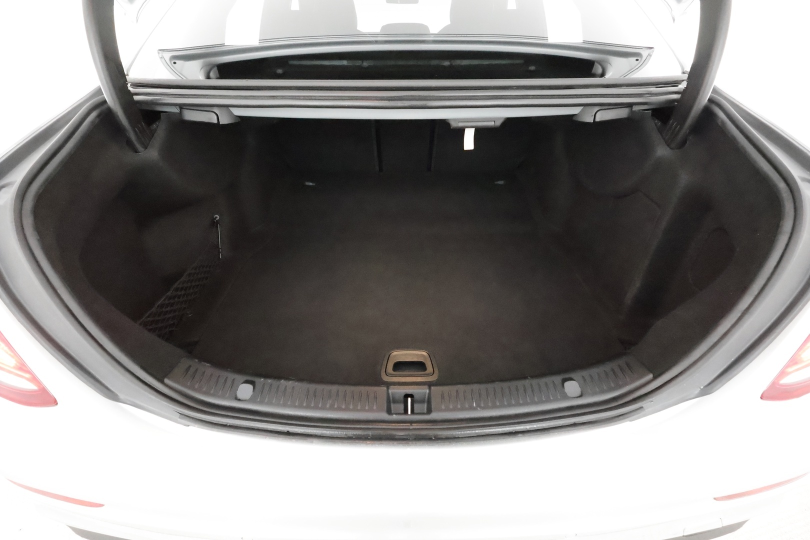 MERCEDES-BENZ E 2018