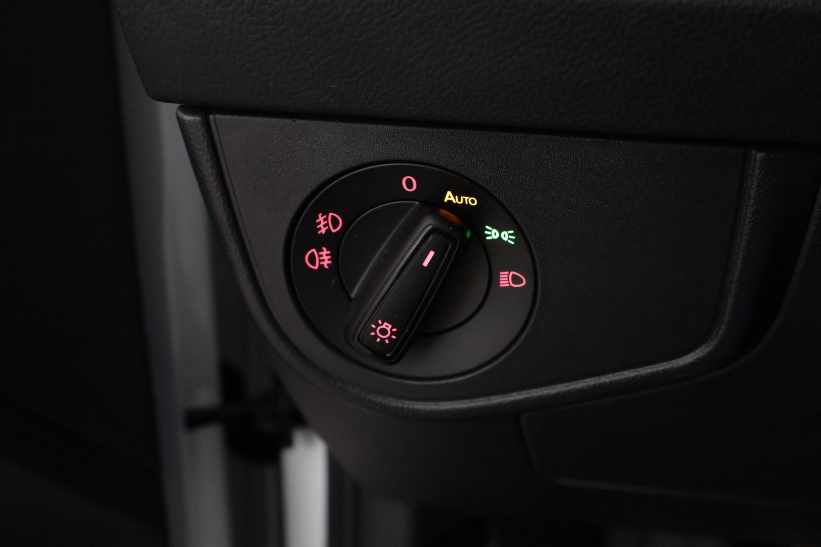 VOLKSWAGEN Polo 2019