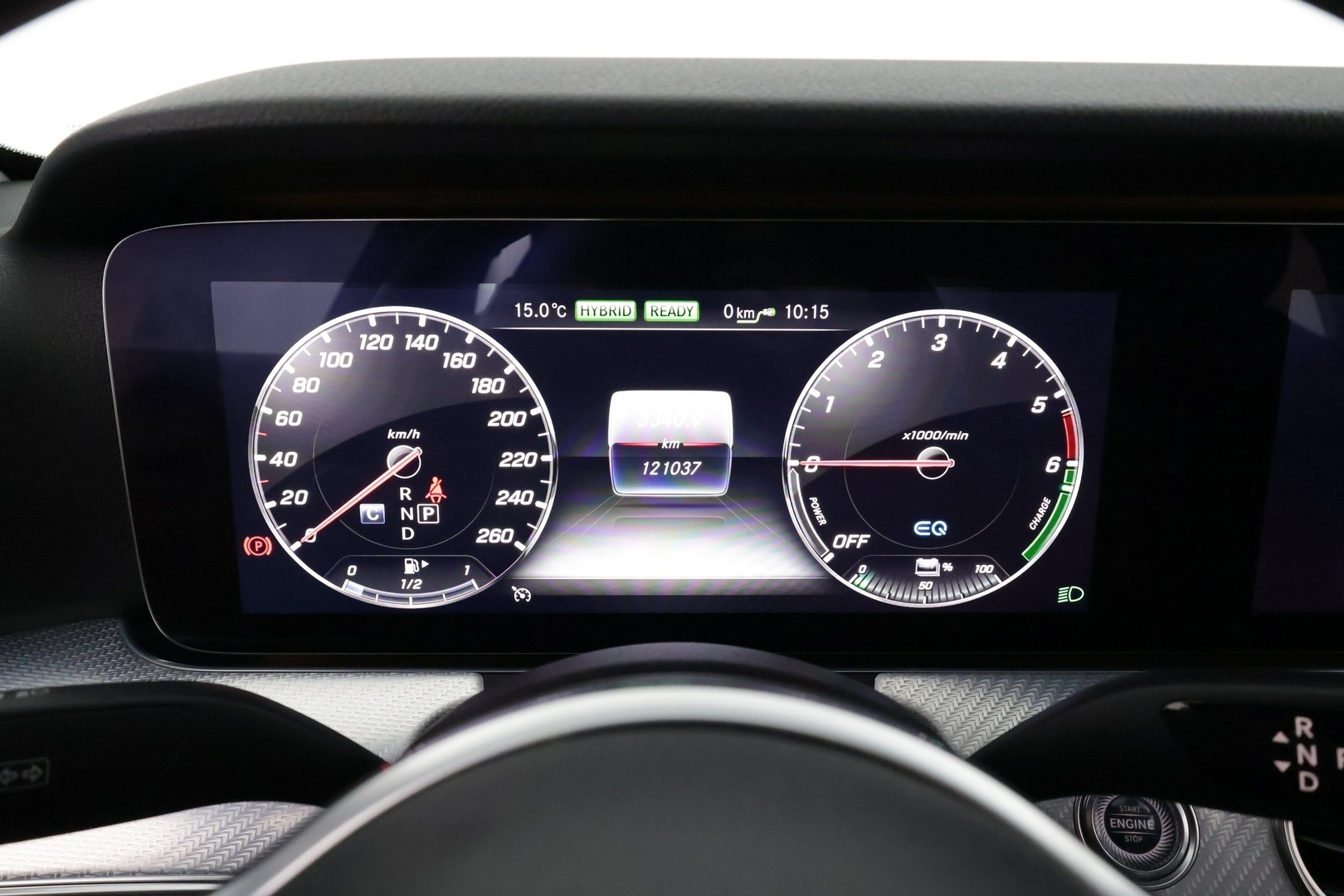 MERCEDES-BENZ E 2019