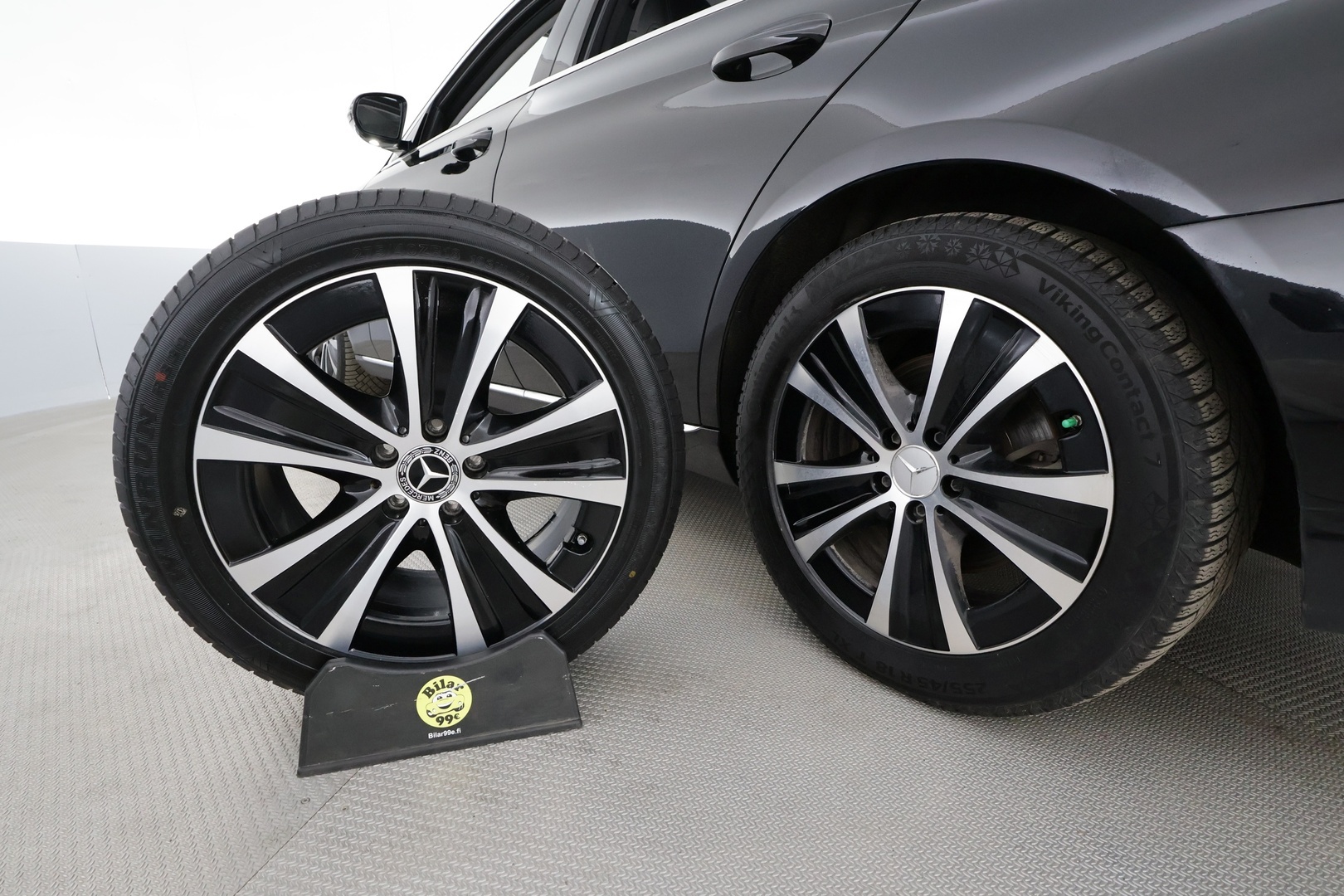 MERCEDES-BENZ E 2019