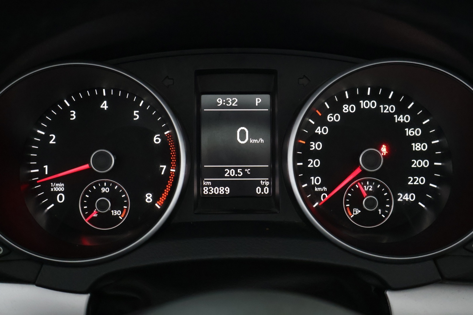 VOLKSWAGEN Golf 2013