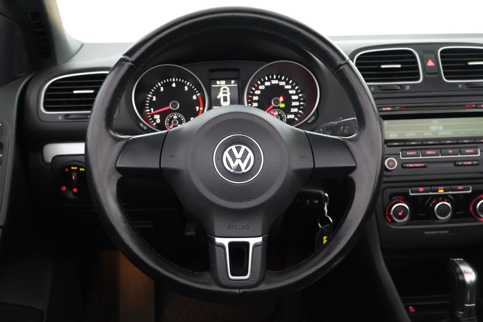 VOLKSWAGEN Golf 2013