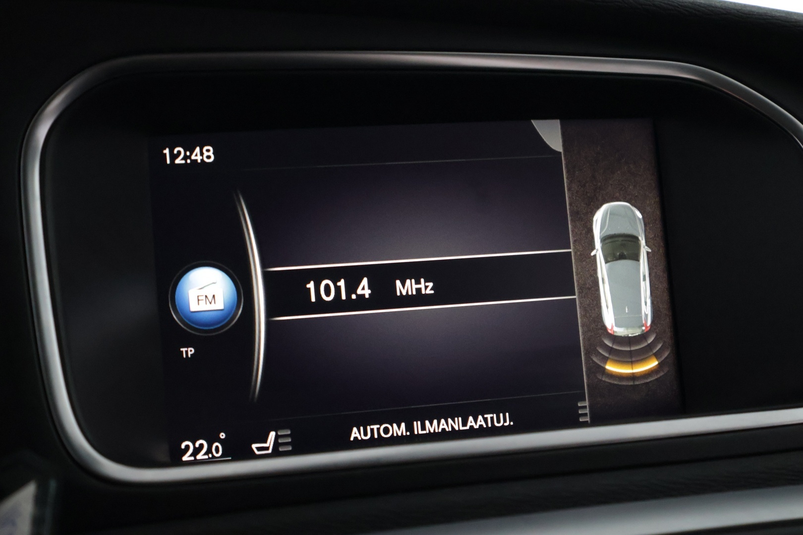 VOLVO V40 2018