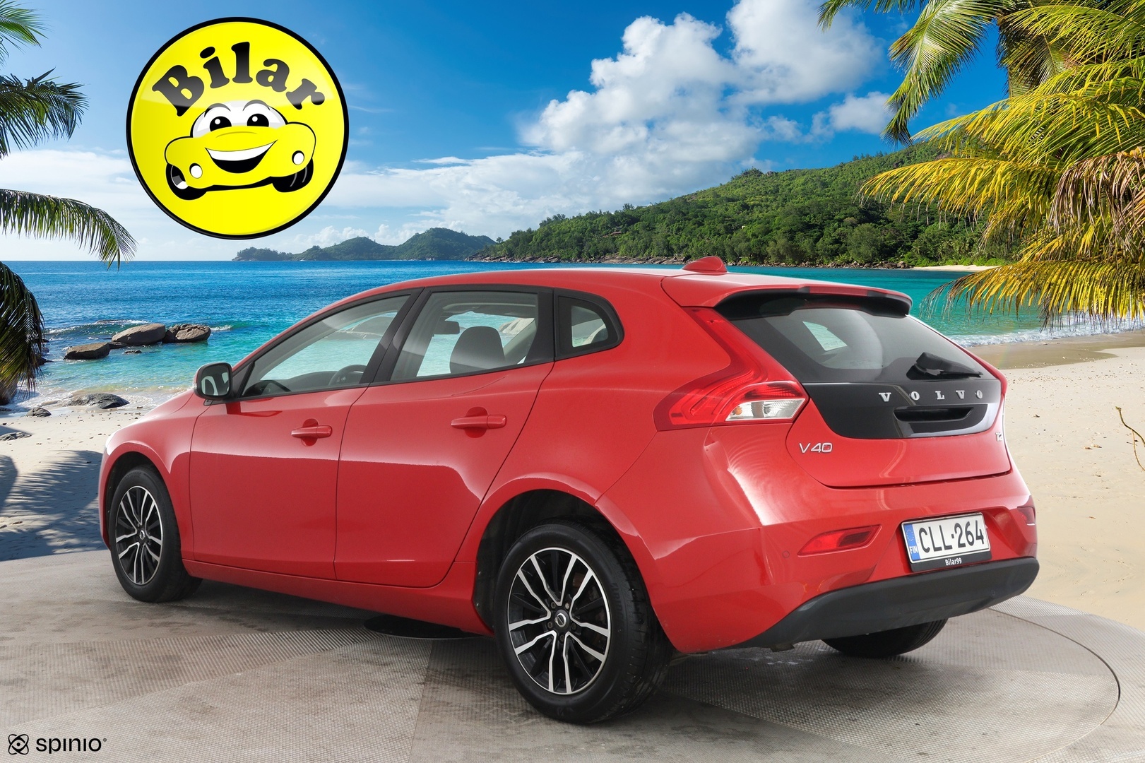 VOLVO V40 2018