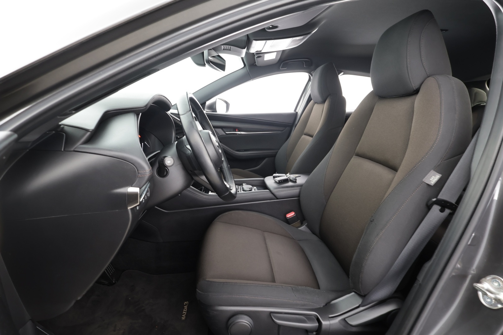 MAZDA 3 2020