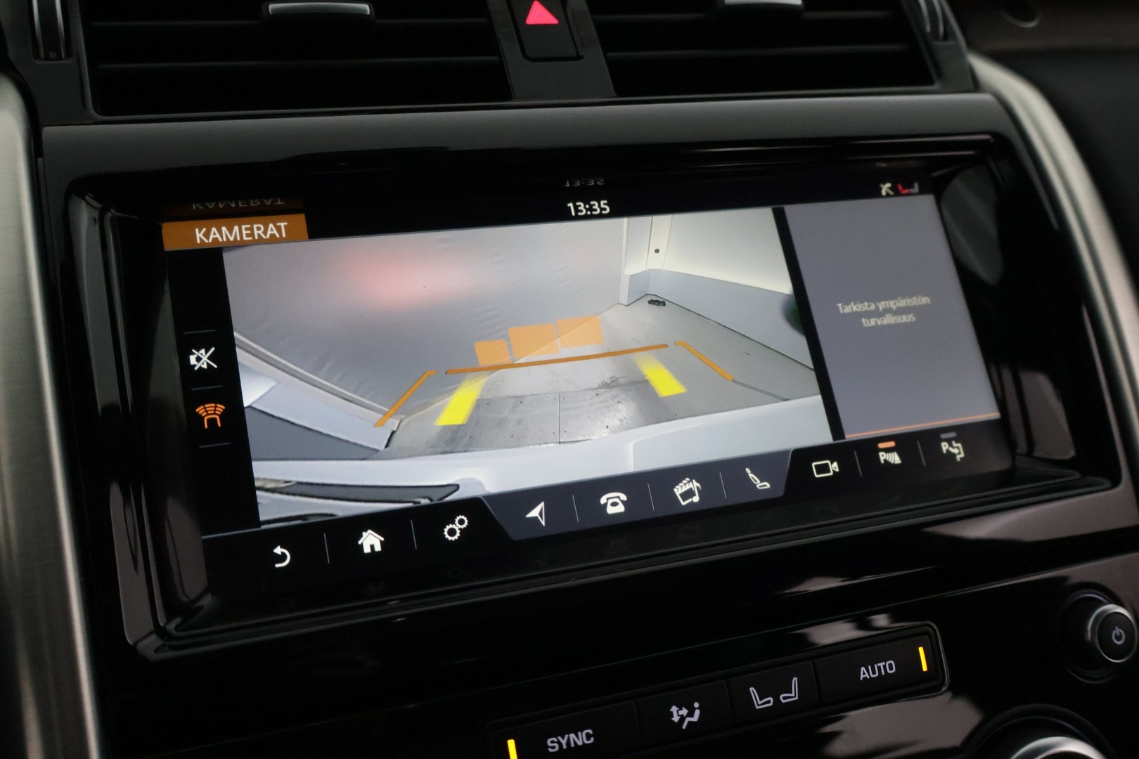 LAND ROVER Discovery 2019